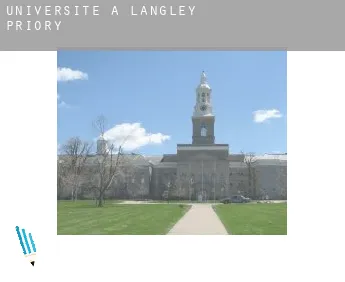 Universite à  Langley Priory