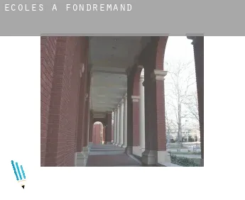Écoles à  Fondremand